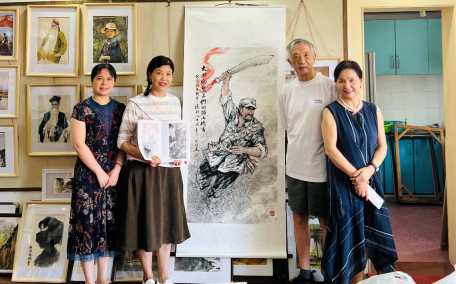 悠悠母校情，拳拳爱国心         ——杰出校友毛国保向母校捐赠纪念抗日战争胜利八十周年主题画作