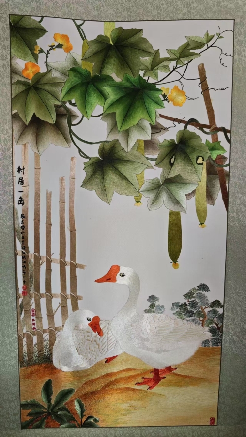段吉璋设计图，广绣大师陆卿广绣作品